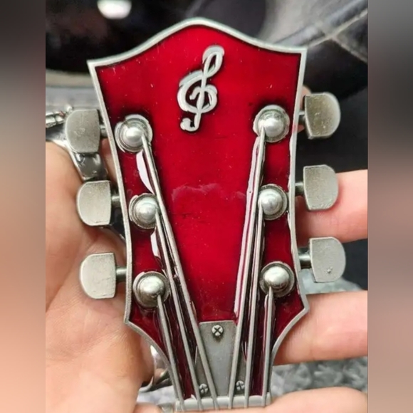 New red Guitar musician belt buckle - Picture 2 of 9